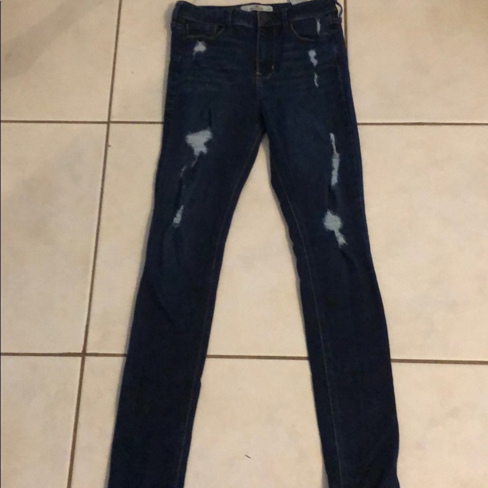 Hollister women’s jeans sz 1